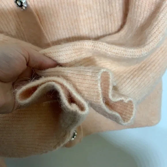 H&M sparkle button boxy cardigan light apricot women’s small v neck euc - Picture 5 of 9